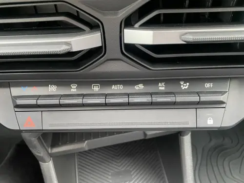 Dacia Duster Hybrid 140 Journey - Photo 24