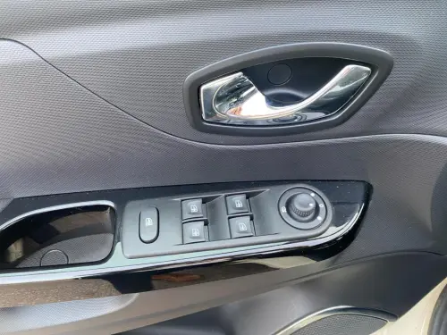 Renault Captur TCe 90 Energy E6 Intens - Photo 10