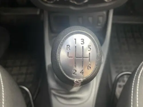 Dacia Duster 1.5 dCi 110 4x2 Prestige - Photo 24