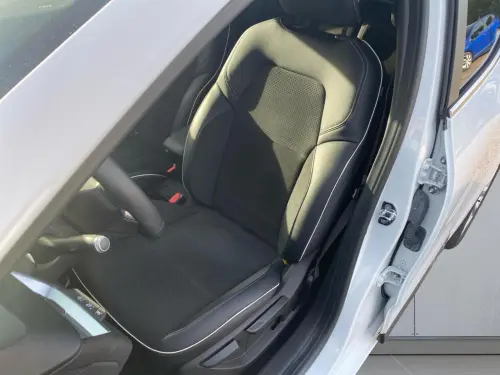 Renault Clio Clio TCe 100 Intens - Photo 9