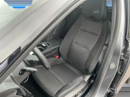 Renault Austral E-Tech hybrid 200 Iconic esprit Alpine - Photo 9