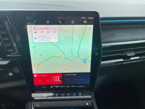 Renault Austral E-Tech hybrid 200 Iconic esprit Alpine - Photo 20