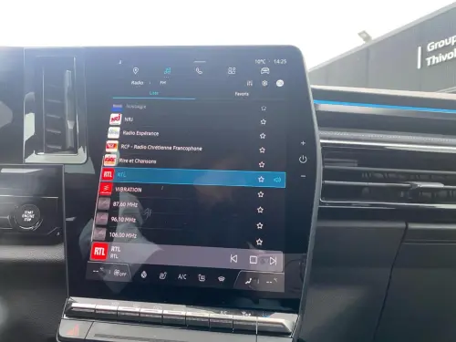 Renault Austral E-Tech hybrid 200 Iconic esprit Alpine - Photo 23