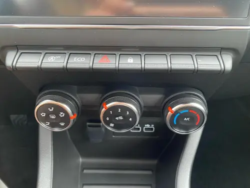 Renault Clio Clio TCe 90 Equilibre - Photo 23