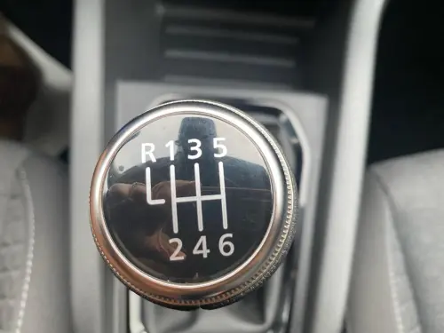 Renault Clio Clio TCe 90 Equilibre - Photo 24