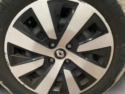 Renault Clio Clio TCe 90 Equilibre - Photo 8