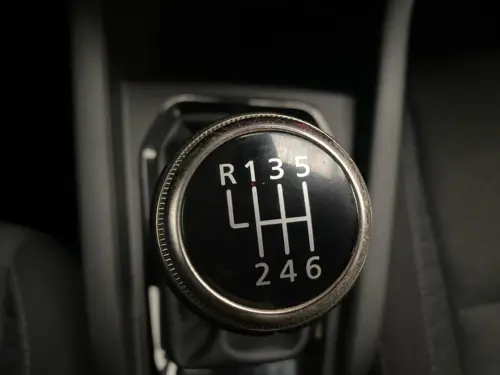 Renault Clio Clio TCe 90 Equilibre - Photo 23