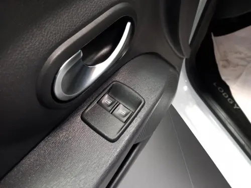 Dacia Lodgy Blue dCi 115 7 places Stepway - Photo 10