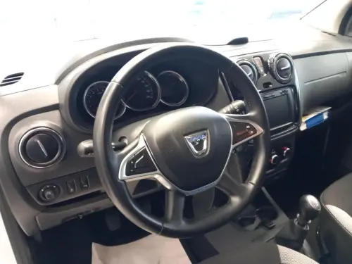 Dacia Lodgy Blue dCi 115 7 places Stepway - Photo 13