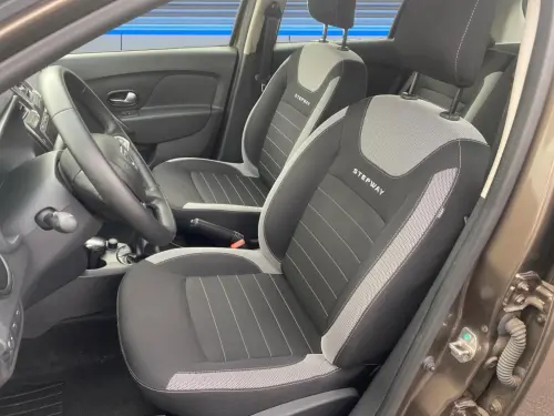 Dacia Sandero TCe 90 Stepway - Photo 9