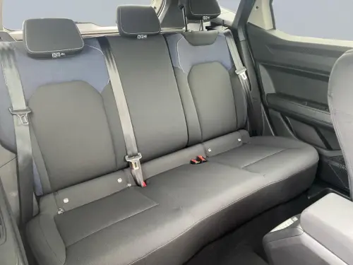 Dacia Duster Hybrid 140 Journey - Photo 17