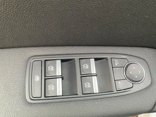 Renault Captur E-Tech full hybrid 145 Techno - Photo 10