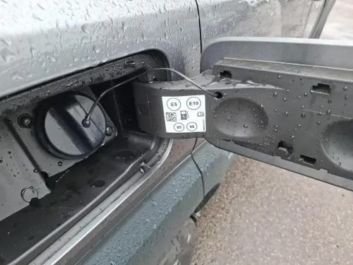 Dacia Duster Hybrid 140 4x2 Journey - Photo 19