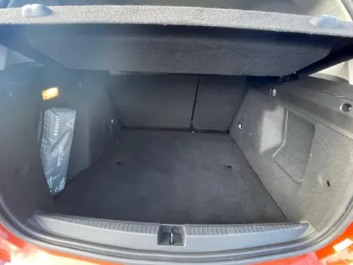 Dacia Duster TCe 150 FAP 4x2 EDC Prestige - Photo 18