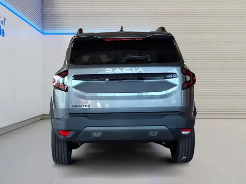 Dacia Bigster Hybrid 155 Journey - Photo 3