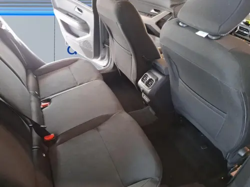 Dacia Bigster Hybrid 155 Journey - Photo 17
