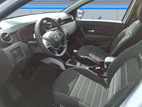 Dacia Duster ECO-G 100 4x2 Prestige + - Photo 9