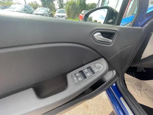 Renault Clio Clio E-Tech 140 - 21N Limited - Photo 10