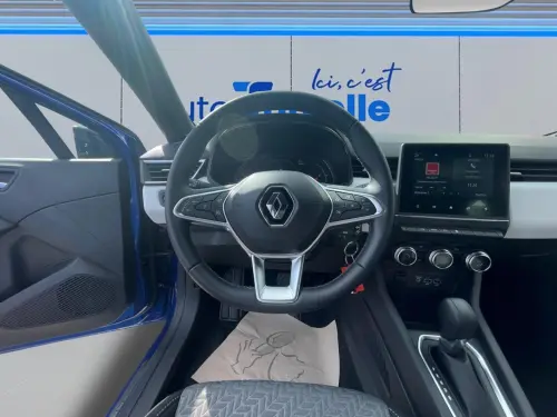 Renault Clio Clio E-Tech 140 - 21N Limited - Photo 12