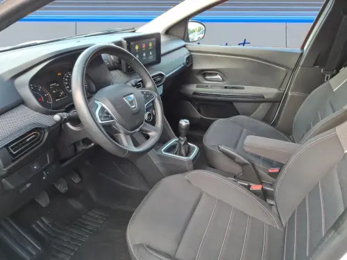 Dacia Jogger TCe 110 5 places SL Extreme - Photo 9