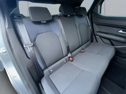 Dacia Duster Hybrid 140 Journey - Photo 17