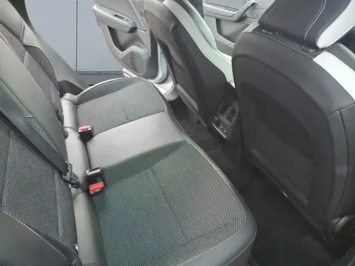 Renault Captur E-Tech 145 - 21 Intens - Photo 15