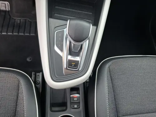Renault Captur E-Tech Plug-in 160 Intens - Photo 14