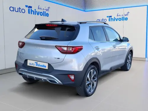 Kia Stonic 1.0 T-GDi 100 ch BVM6 GT Line - Photo 4