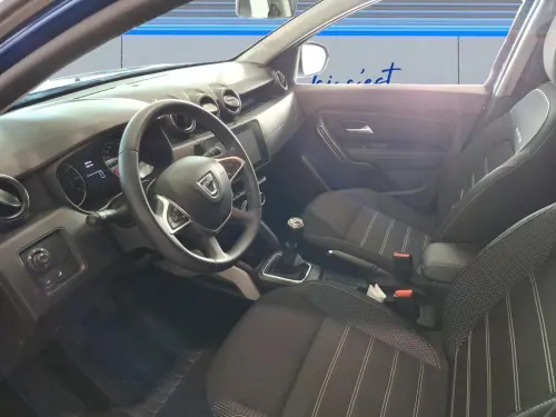 Dacia Duster ECO-G 100 4x2 Prestige + - Photo 9