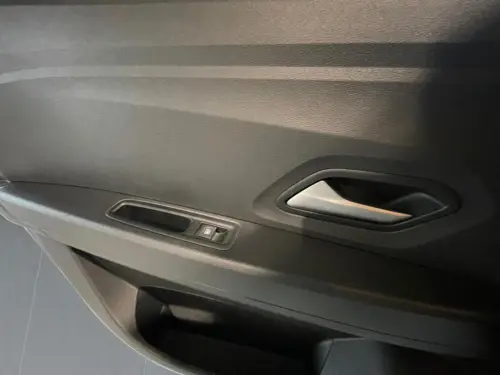 Dacia Jogger TCe 110 7 places Extreme - Photo 13