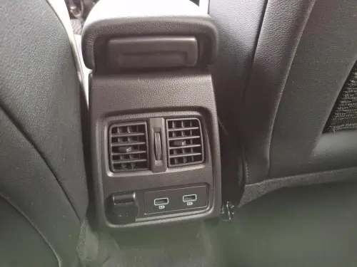 Renault Captur E-Tech 145 - 21 Intens - Photo 23