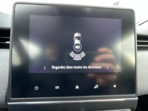 Renault Clio Clio E-Tech full hybrid 145 Evolution - Photo 21