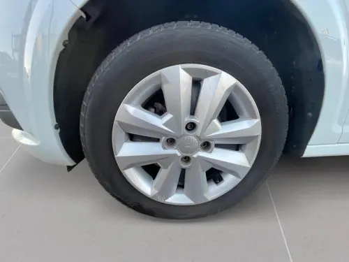 Dacia Sandero TCe 90 Expression - Photo 8