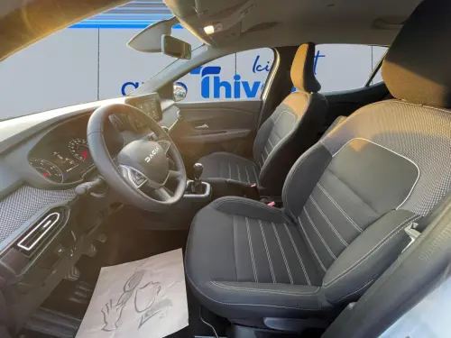 Dacia Sandero TCe 90 Expression - Photo 9