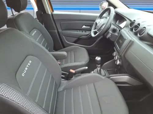 Dacia Duster ECO-G 100 4x2 Prestige - Photo 16