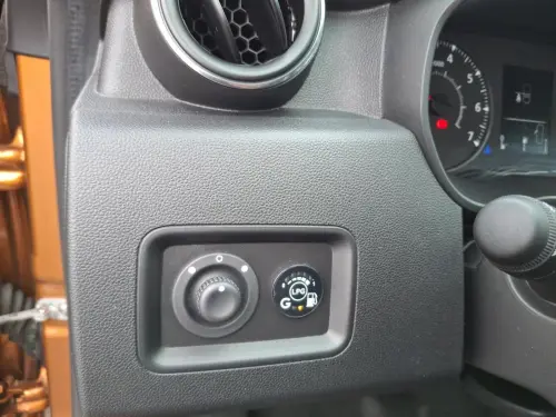 Dacia Duster ECO-G 100 4x2 Prestige - Photo 22