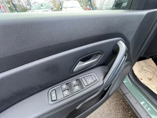 Dacia Duster ECO-G 100 4x2 Journey + - Photo 10