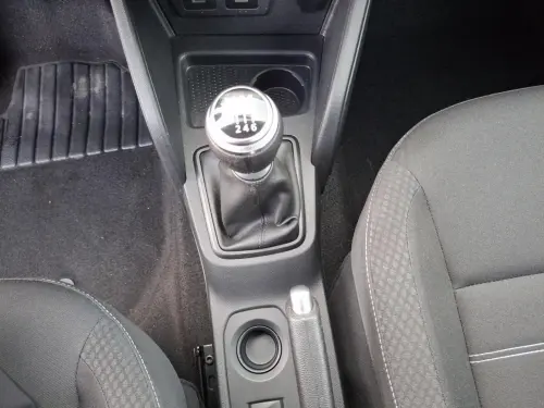 Dacia Duster TCe 130 FAP 4x2 Confort - Photo 14