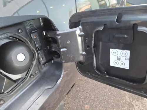 Dacia Duster TCe 130 FAP 4x2 Confort - Photo 19