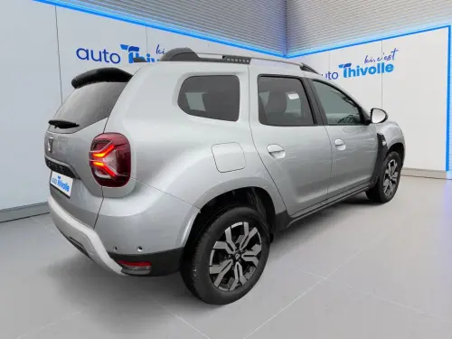 Dacia Duster TCe 150 FAP 4x2 EDC Prestige - Photo 4