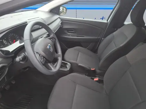 Dacia Sandero SCe 65 Essentiel - Photo 9