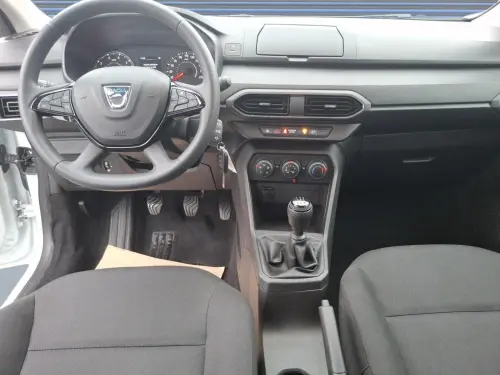 Dacia Sandero SCe 65 Essentiel - Photo 11