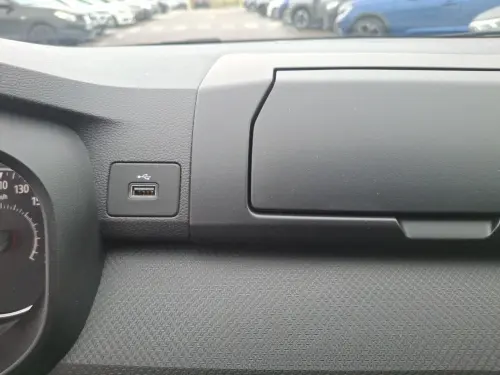 Dacia Sandero SCe 65 Essentiel - Photo 23