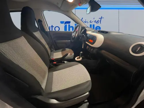 Renault Twingo E-Tech Twingo III E-Tech Authentic - Photo 16