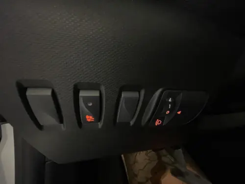 Renault Twingo E-Tech Twingo III E-Tech Authentic - Photo 19