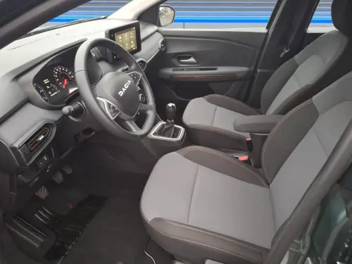 Dacia Sandero ECO-G 100 GSR2 Stepway Extreme + - Photo 9