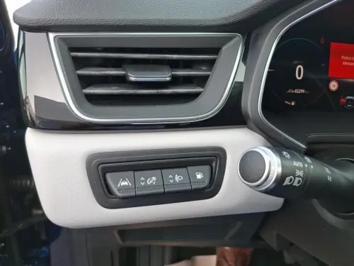 Renault Captur E-Tech Plug-in 160 Intens - Photo 22