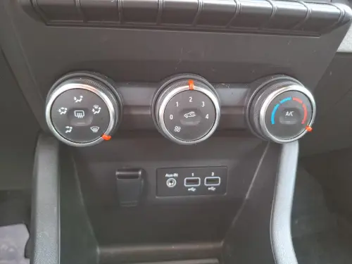 Renault Clio Clio TCe 90 Evolution - Photo 23