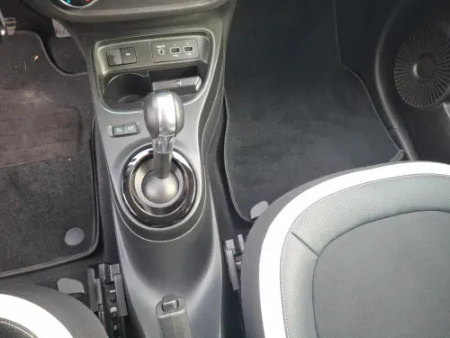 Renault Twingo E-Tech Twingo III E-Tech SL Urban Night - Photo 14