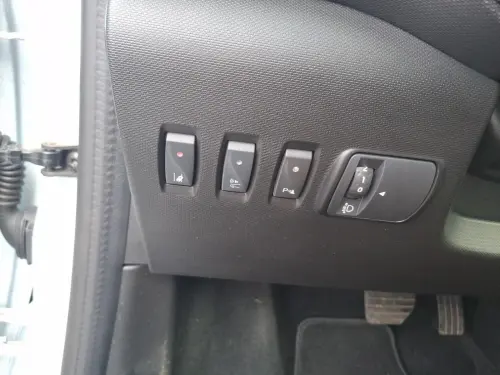 Renault Twingo E-Tech Twingo III E-Tech SL Urban Night - Photo 22